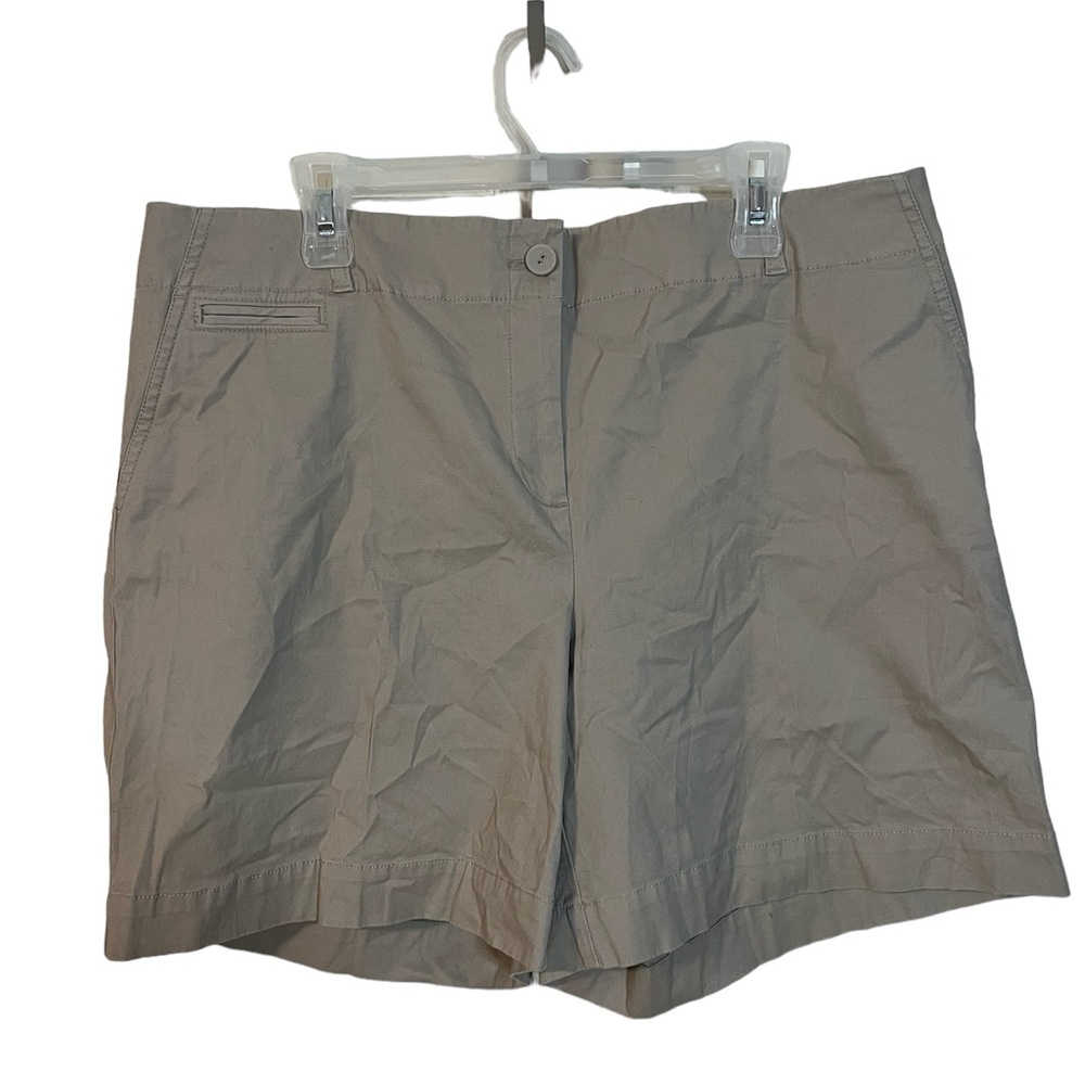 A pair of Talbots tan shorts in size 18